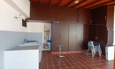 casa en venta en quinta bosch. Cod V29546