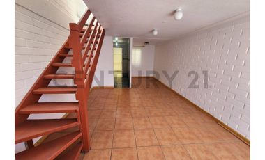 Oportunidad única! Casa con potencial comercial y excelente distribución