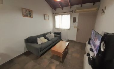 Casa PH en venta en Quilmes Oeste