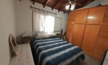 Casa PH en venta en Quilmes Oeste