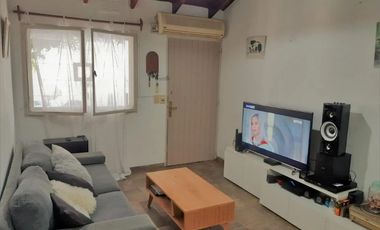 Casa PH en venta en Quilmes Oeste