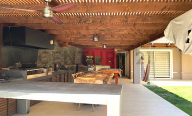 ARRIENDO LINDA Y AMPLIA PROPIEDAD ESTILO CHILENA EN SANTA ELENA CHICUREO NORTE