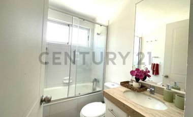 ARRIENDO LINDA Y AMPLIA PROPIEDAD ESTILO CHILENA EN SANTA ELENA CHICUREO NORTE