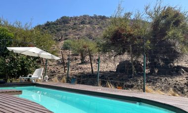 ARRIENDO LINDA Y AMPLIA PROPIEDAD ESTILO CHILENA EN SANTA ELENA CHICUREO NORTE