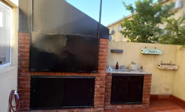Duplex en venta en Ezpeleta Oeste