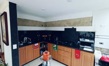 casa en venta en tiquiza. Cod V5606