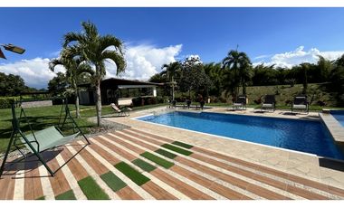 VENTA DE CASA CAMPESTRE EN MONTENEGRO, QUINDO, COLOMBIA