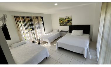 VENTA DE CASA CAMPESTRE EN MONTENEGRO, QUINDO, COLOMBIA