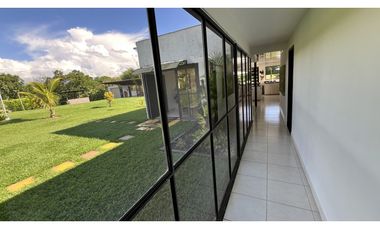 VENTA DE CASA CAMPESTRE EN MONTENEGRO, QUINDO, COLOMBIA