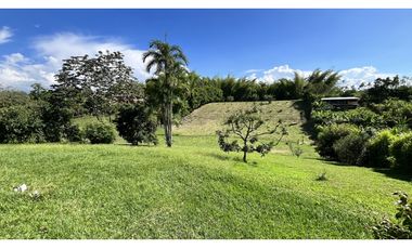 VENTA DE CASA CAMPESTRE EN MONTENEGRO, QUINDO, COLOMBIA