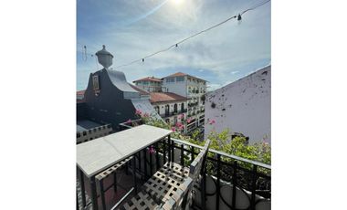 Se Alquila terraza en CASCO VIEJO, 130m2, $4550