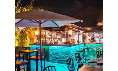 Se Alquila terraza en CASCO VIEJO, 130m2, $4550