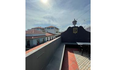 Se Alquila terraza en CASCO VIEJO, 130m2, $4550