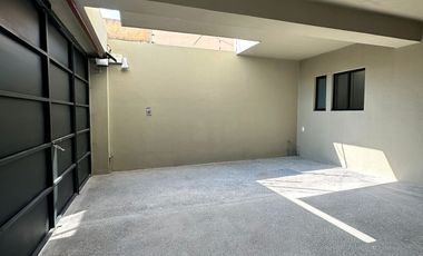 OPORTUNIDAD ESTRENA CASA EN VENTA DE LOMAS