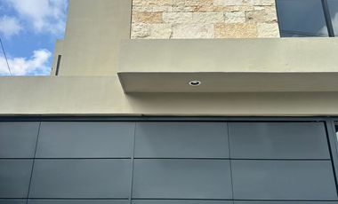 OPORTUNIDAD ESTRENA CASA EN VENTA DE LOMAS