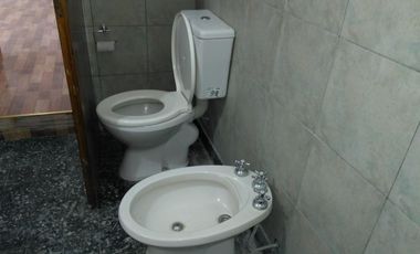 LA TABLADA -ASAMBLEA AL 2700 -  VENTA -DEPARTAMENTO DE  3 AMBIENTES