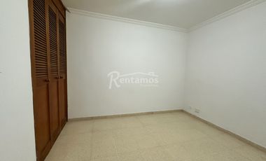 apartamento en arriendo en el portal. Cod A776559