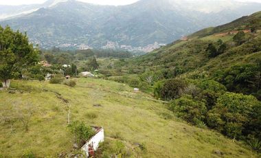EN VENTA LOTE PERFECTO PARA Q' CONSTRUYAS TU CASA CAMPESTRE EN COPACABANA