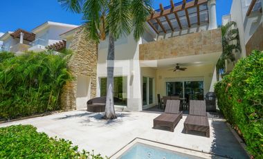 Casa en renta Isla Victoria de 3 recámaras en Isla Dorada Zona Hotelera Cancún