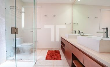 Casa en renta Isla Victoria de 3 recámaras en Isla Dorada Zona Hotelera Cancún