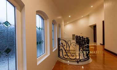 Casa en venta en el Palomar