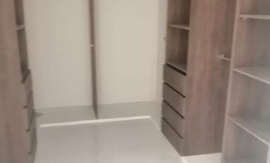 En Venta Hermosa, Moderna y Amplia Casa en Isla Celeste