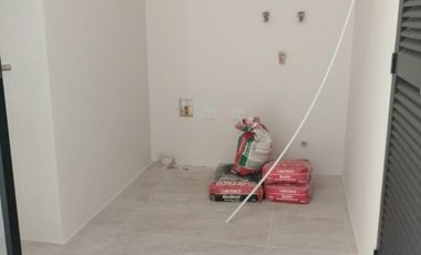 En Venta Hermosa, Moderna y Amplia Casa en Isla Celeste