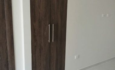 En Venta Hermosa, Moderna y Amplia Casa en Isla Celeste