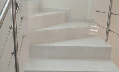 En Venta Hermosa, Moderna y Amplia Casa en Isla Celeste
