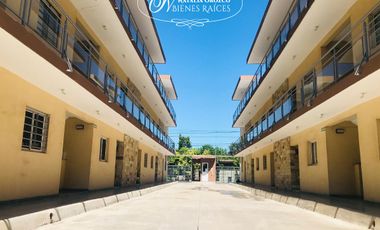 Departamento en VENTA 2 ambientes con patio - SOLARES DE Moreno 3