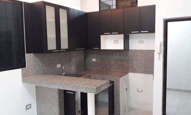 Alamos Norte, Alquiler suite en planta baja, 1 habitacion  y area de lavanderia