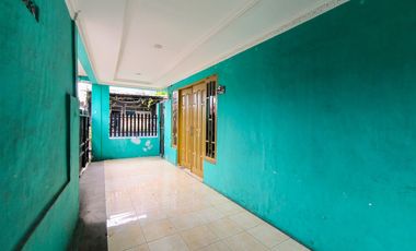 Rumah LT 184 SHM 7 Menit ke Kebayoran Park Mall Siap KPR  J-42274