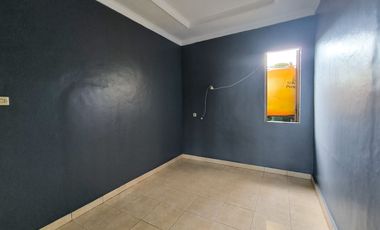 Rumah LT 184 SHM 7 Menit ke Kebayoran Park Mall Siap KPR  J-42274