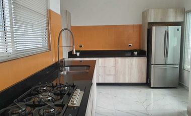 CASA EN VENTA DELLA TERRA AL NORTE