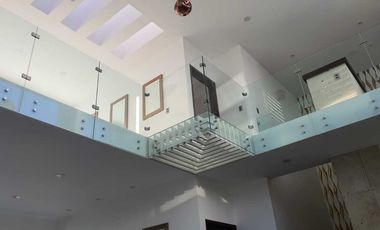 CASA EN VENTA DELLA TERRA AL NORTE