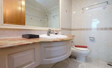 Apartemen Puri Imperium