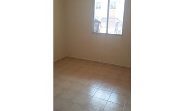 ALQUILOM CASA 250.0 MENSUAL