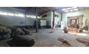 Se vende o alquila galera de 920 mts en Juan Diaz $550K