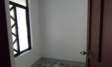 casa en arriendo/venta en c.c river country. Cod V2489