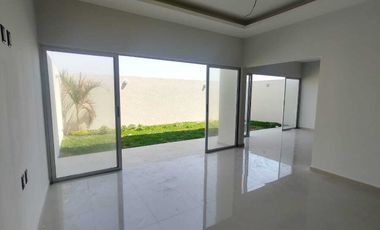 VENTA DE CASA NUEVA EN FRACCIONAMIENTO LAS PALMAS GREEN MEDELLIN VERACRUZ