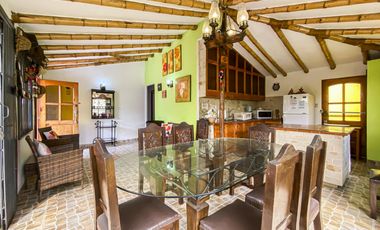 Casa De Campo Con Bungalows Para Inversion!!!!