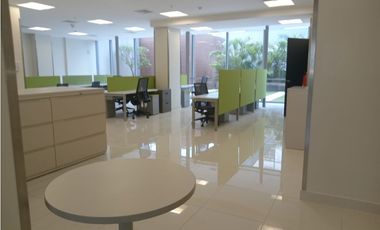 SE ALQUILA OFICINA AMOBLADA DE 318MTS EN COSTA DEL ESTE