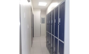 SE ALQUILA OFICINA AMOBLADA DE 318MTS EN COSTA DEL ESTE