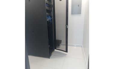 SE ALQUILA OFICINA AMOBLADA DE 318MTS EN COSTA DEL ESTE