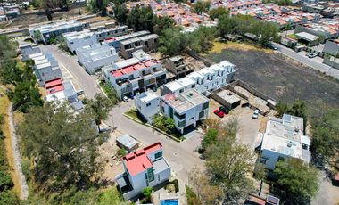 CASA EN VENTA EN MARIANO OTERO, ZAPOPAN, JAL.