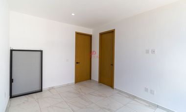 CASA EN VENTA EN MARIANO OTERO, ZAPOPAN, JAL.
