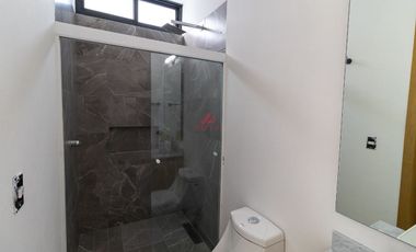 CASA EN VENTA EN MARIANO OTERO, ZAPOPAN, JAL.