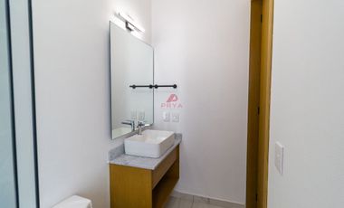 CASA EN VENTA EN MARIANO OTERO, ZAPOPAN, JAL.