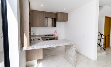 CASA EN VENTA EN MARIANO OTERO, ZAPOPAN, JAL.