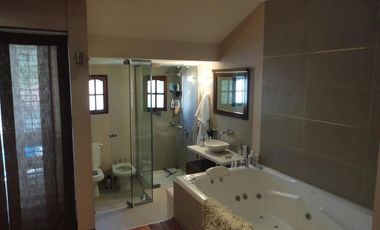 Casa en venta en Moron Sur